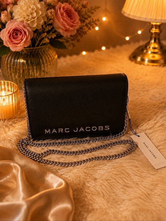 Marc Jacobs Handbags - MARC JACOBS Black Leather Chain Crossbody